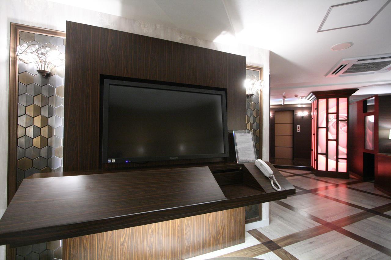 Hotel Rose (Adults Only) Gifu Kültér fotó